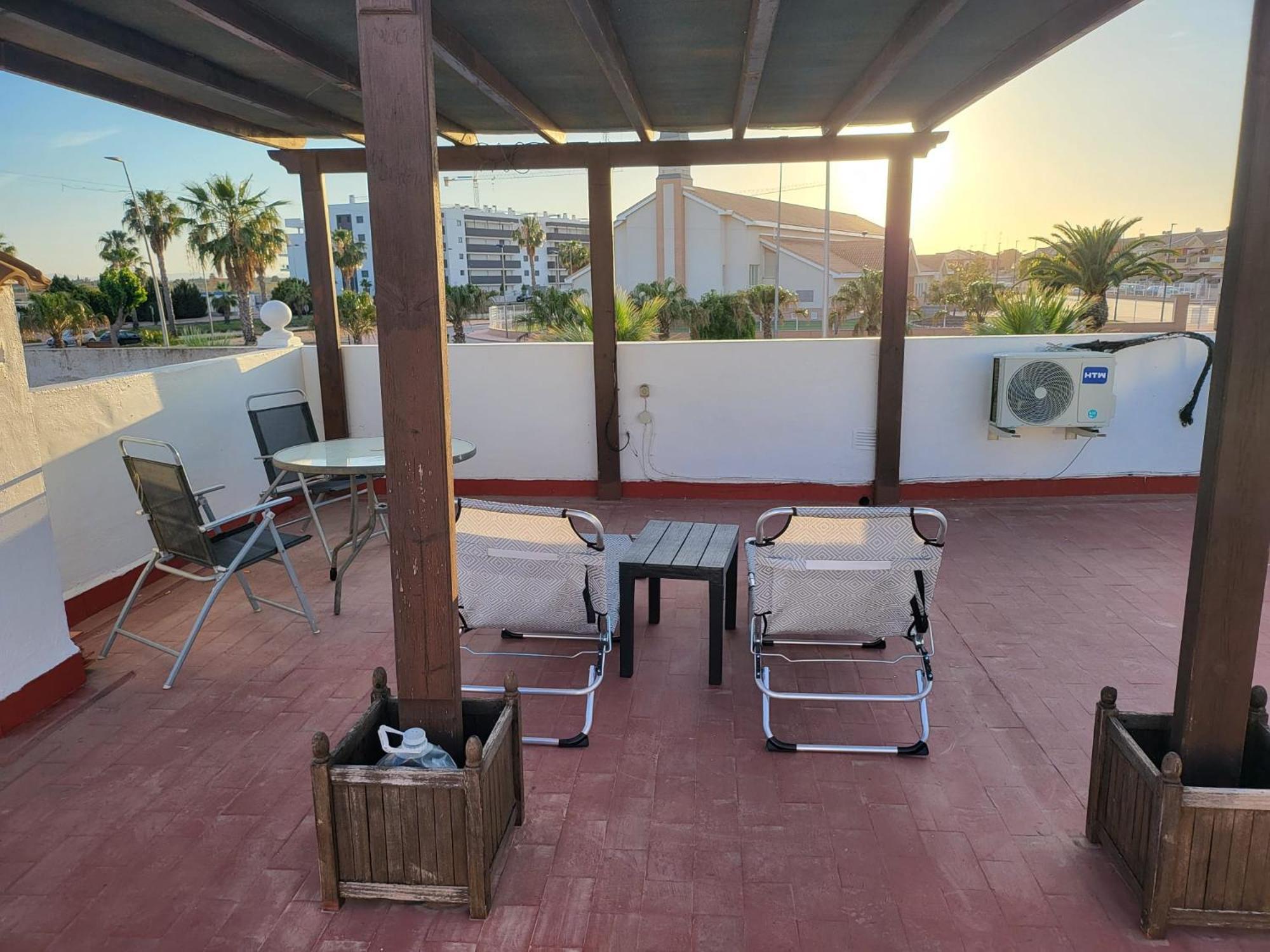 Los1-vao Rentals- Alcazares Near Roda Roundabout Hébergement de vacances *